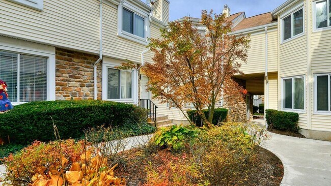 Building Photo - 1090 Schmidt Ln