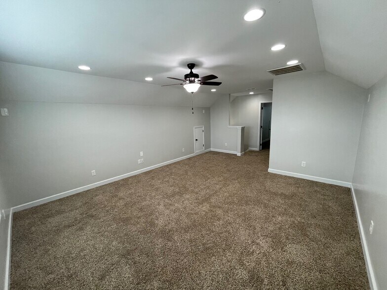 3rd Floor - Bonus - 14 Marquis Dr