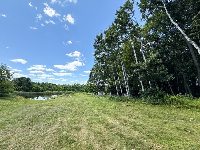 Building Photo - 5 Townline Rd