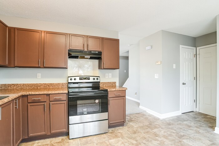 Building Photo - 11833 Aubreywood Dr
