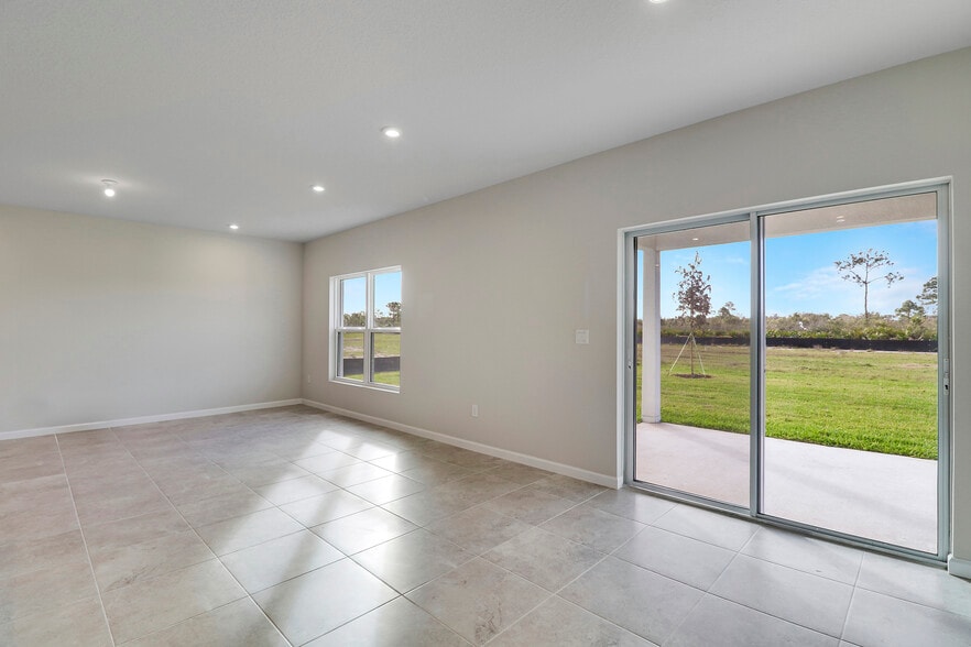 Building Photo - 15404 SW American St