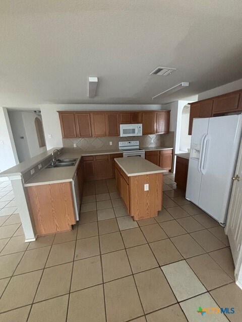 Building Photo - 5901 Drystone Ln