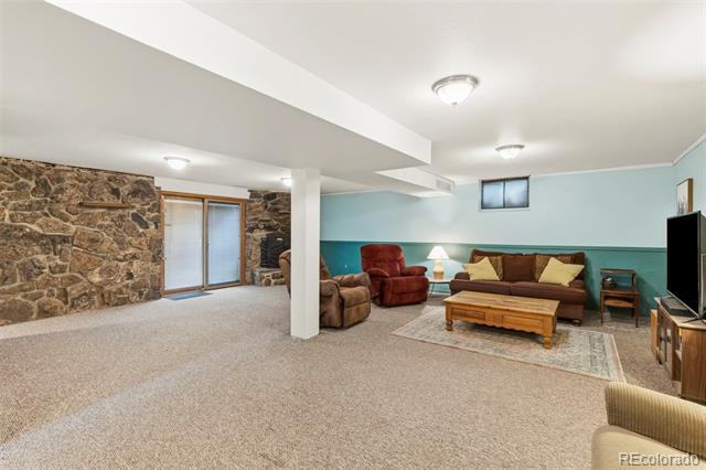 Building Photo - 1321 Eagle View Dr