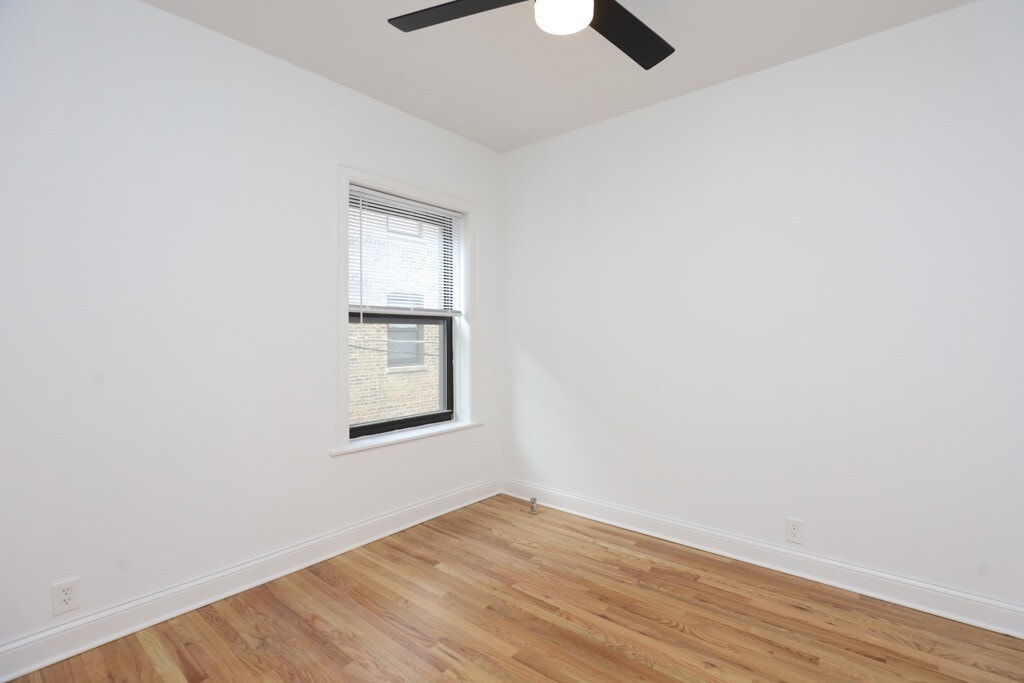 Building Photo - 626 W Stratford Pl