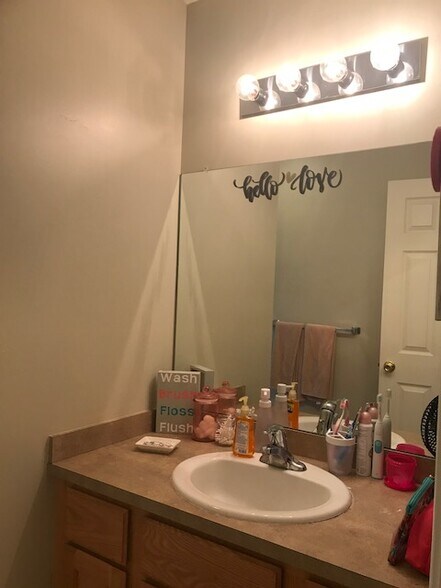 Building Photo - 2149 Knotty Pine Trail