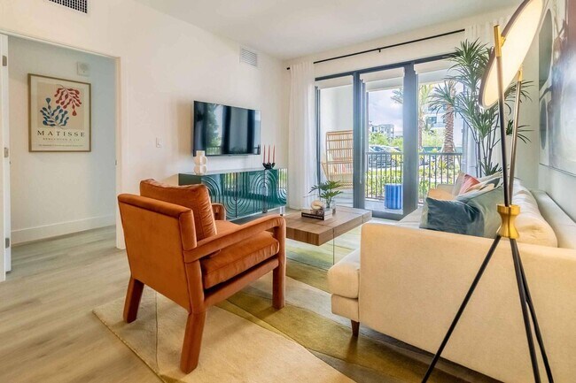 Building Photo - 2985 SW 122nd Ave