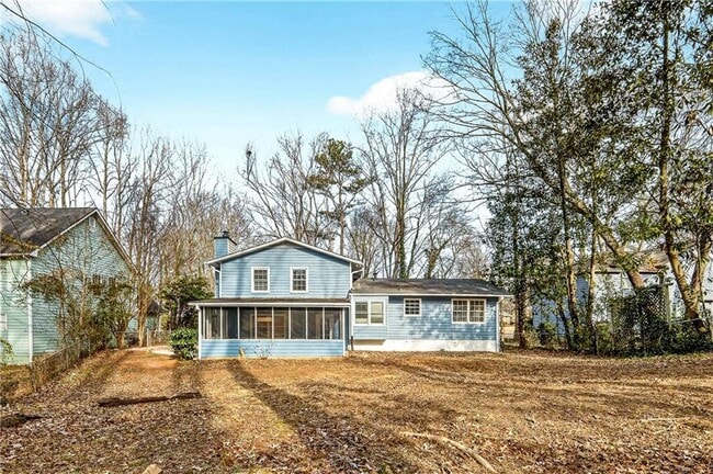 Building Photo - 1075 Forest Heights Rd