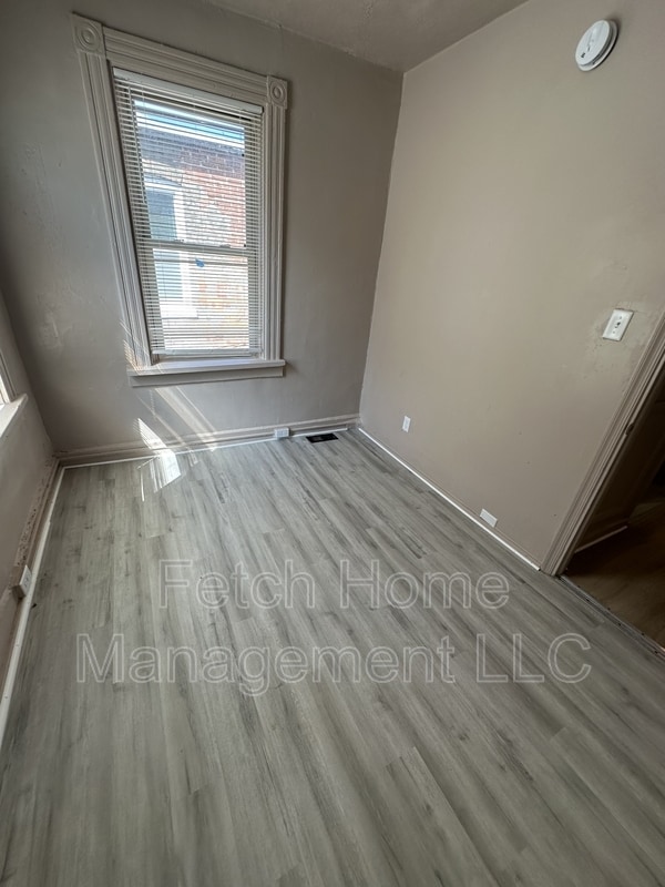 Building Photo - *356 Beaver Street