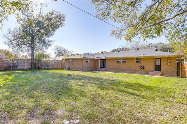 Building Photo - 4716 Mackey Dr