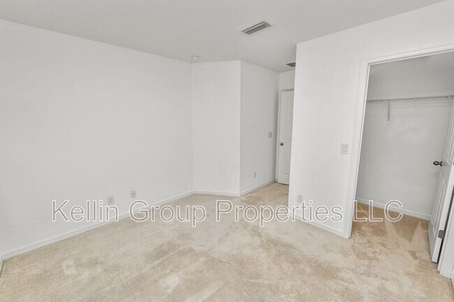 Building Photo - 271 Annabelle Way