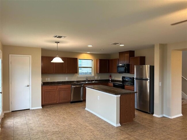Building Photo - 9001 Bird Brook Ln