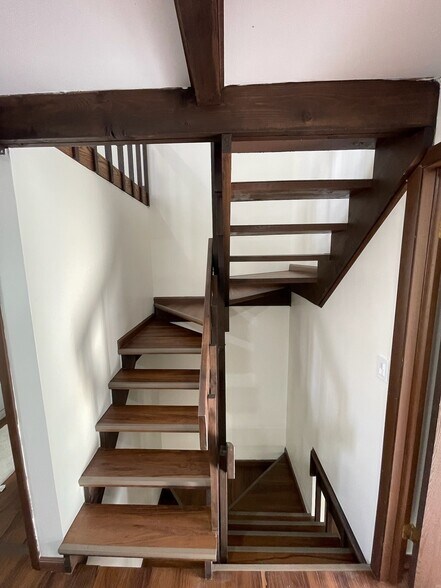 Building Photo - 149 Forest Ave