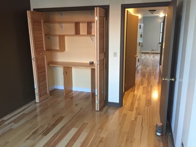 Building Photo - 2028 Bergen St