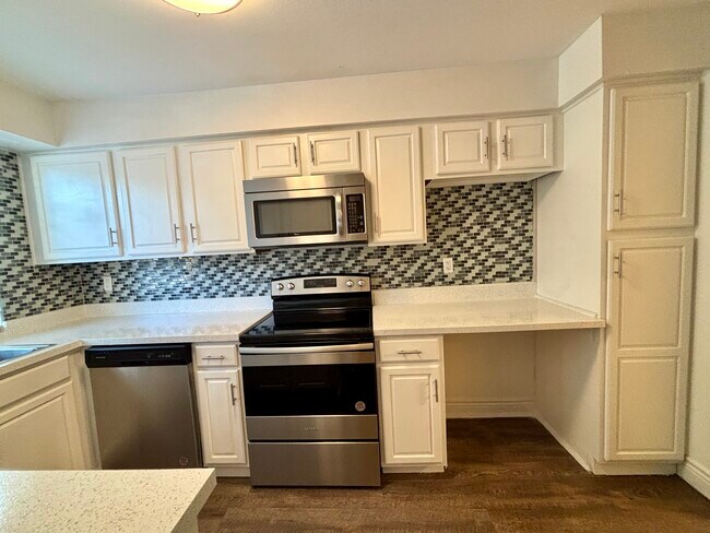 Building Photo - 7539 Abonado Rd