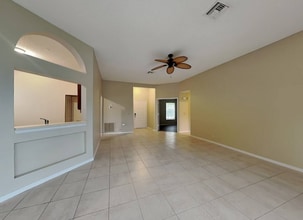 Building Photo - 9914 Cross Pine Ct