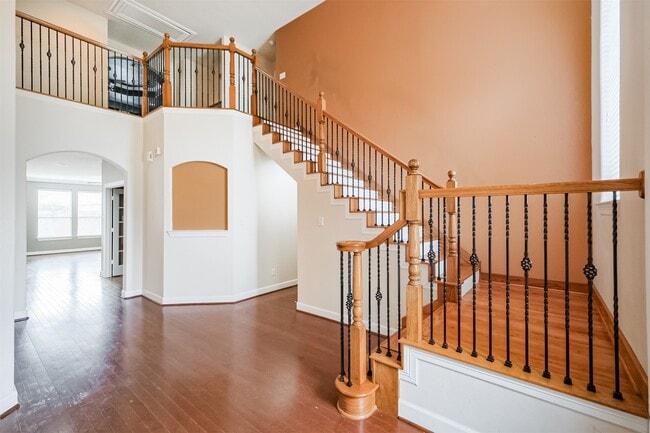 Building Photo - 25923 Celtic Terrace Dr