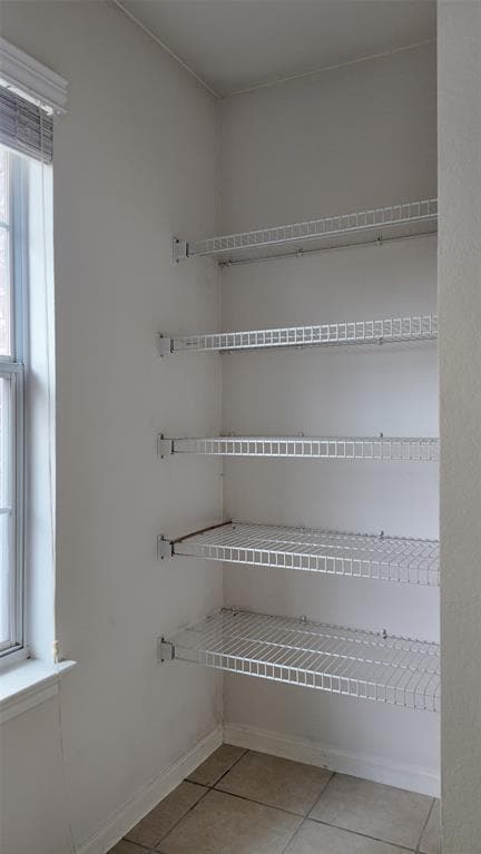 Building Photo - 100 Maplewood S