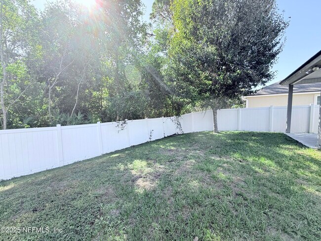 Building Photo - 304 Green Turtle Ln