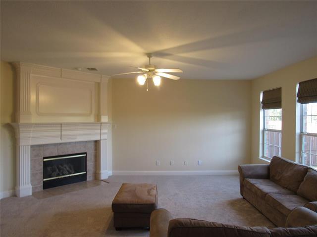 Building Photo - 1023 Candlewood Tr