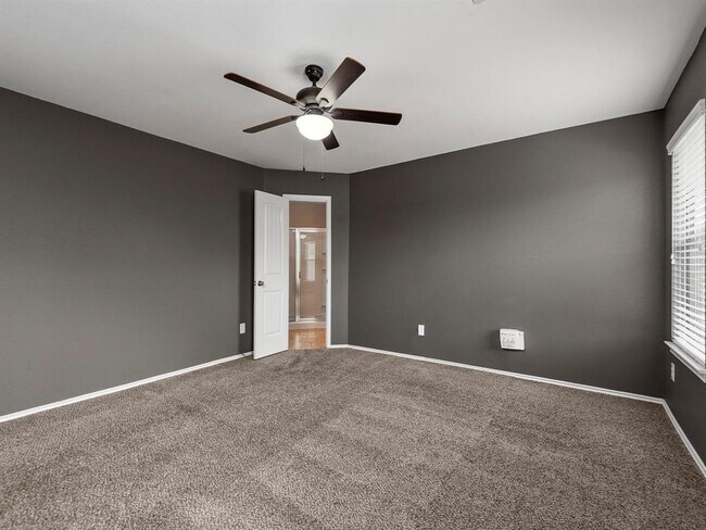 Building Photo - 7246 Basque Country Dr