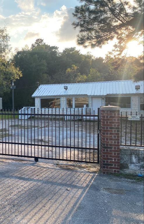 Building Photo - 18066 FM 1485 Rd