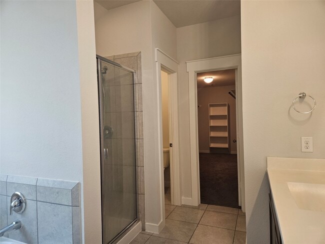 Building Photo - 2833 Bretton Woods Dr