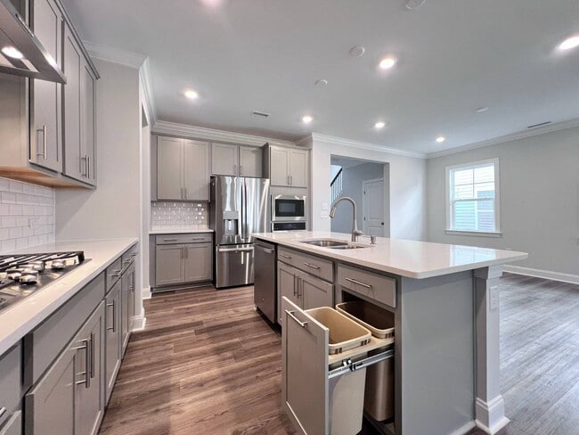 Building Photo - 360 Canyon Gap Wy