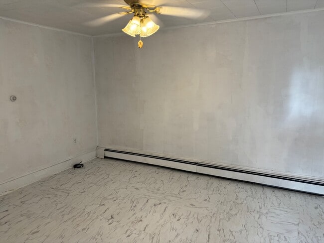 Building Photo - 1308 17th Ave