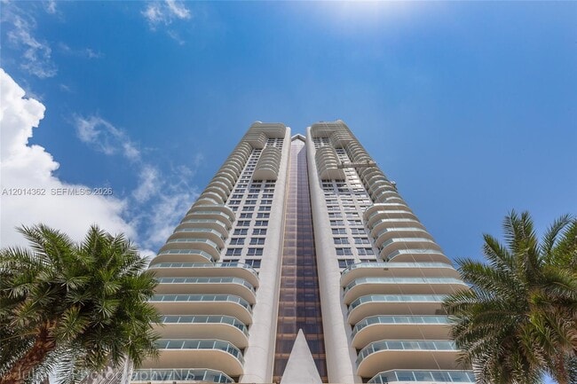 Building Photo - 6365 Collins Ave