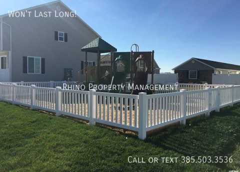 Building Photo - 452 S Tri Terra Ln