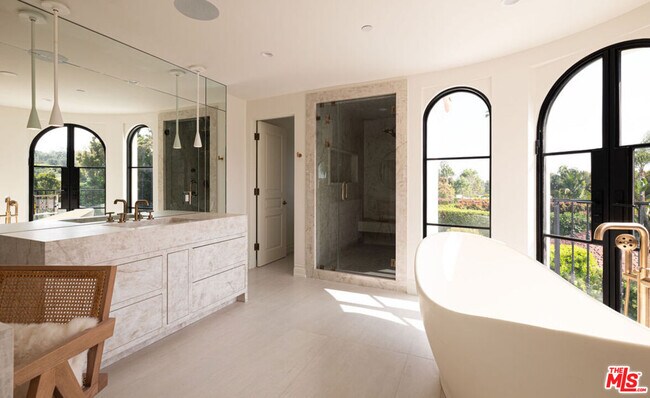 Building Photo - 1121 Tower Rd