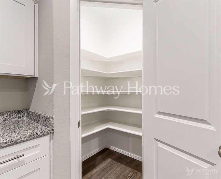 Building Photo - 1628 Gatesville Ct