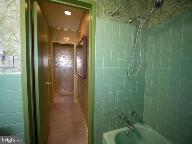 Building Photo - 4313 Woodlark Dr