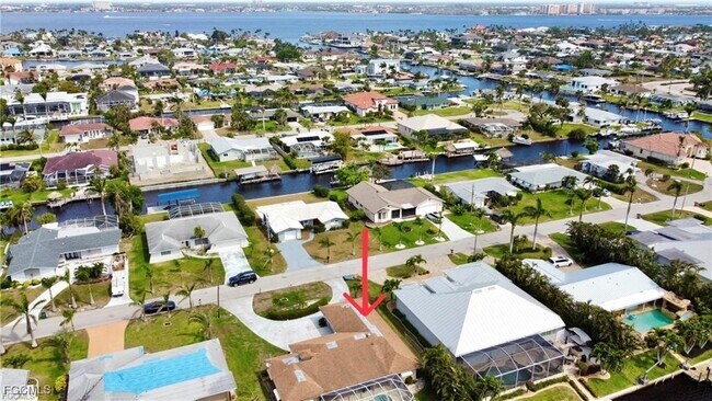 Building Photo - 5330 Majestic Ct