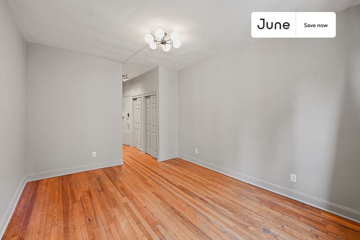 Building Photo - 334 E 90th St