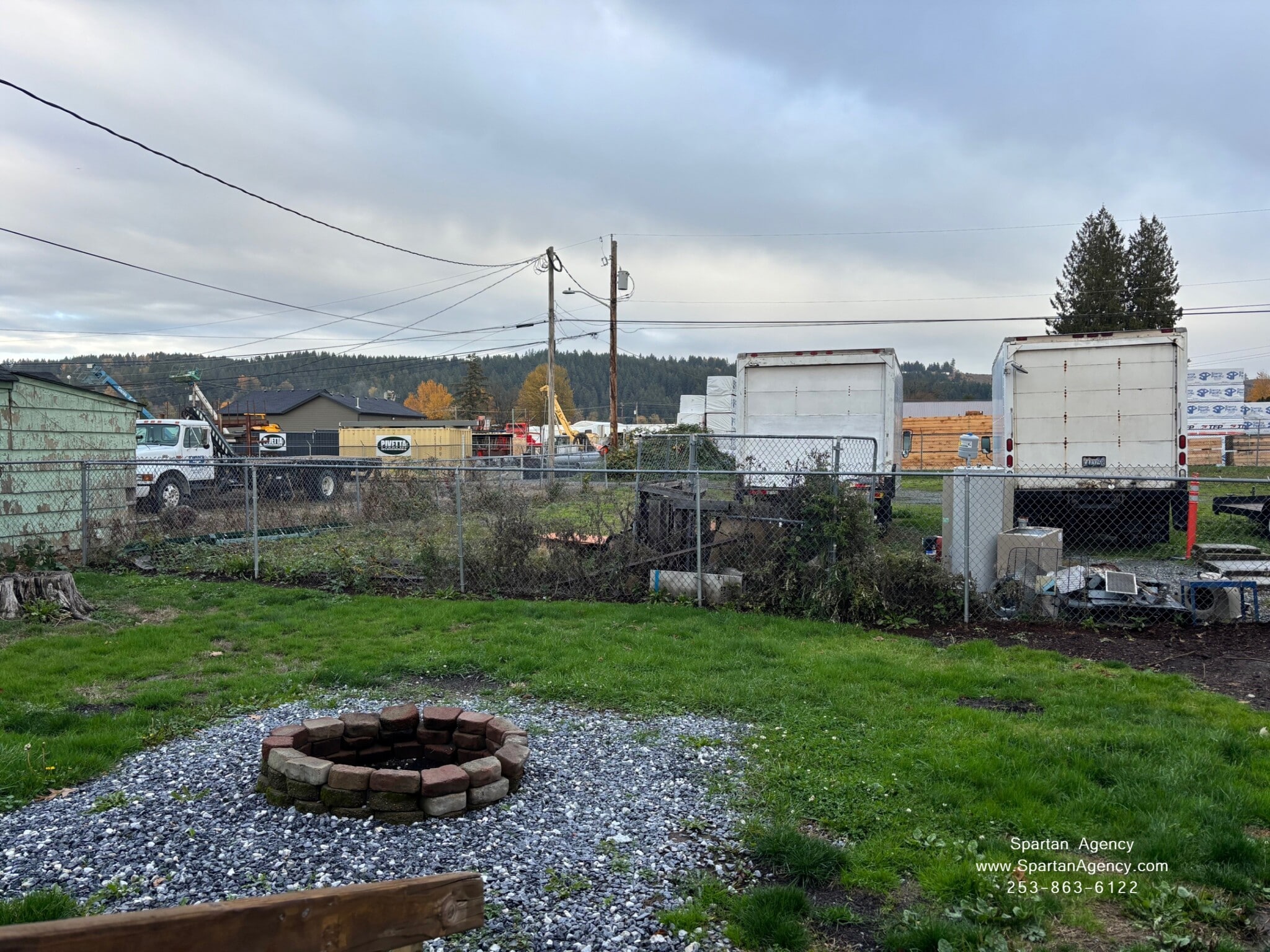 Building Photo - 1727 Pease Ave