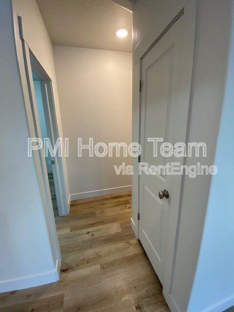 Building Photo - 2874 Kiesel Ave