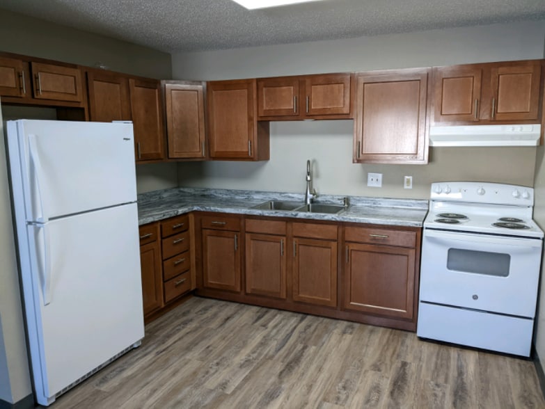 Primary Photo - 1206 S Ave