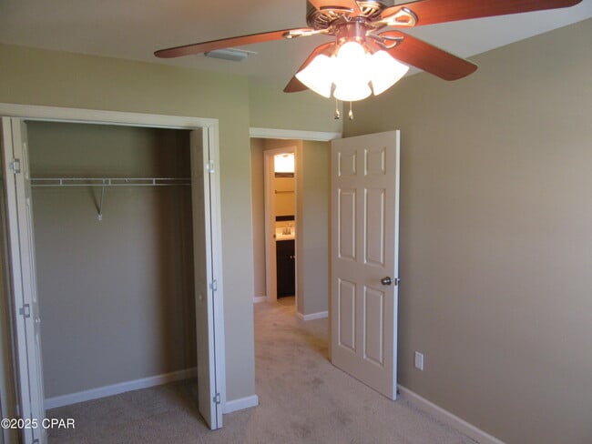 Building Photo - 2407 Astrid Ln
