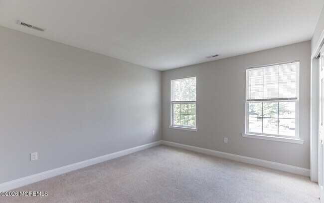 Building Photo - 507 Lexington Mews