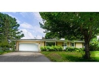 Building Photo - 8613 Zenith Rd