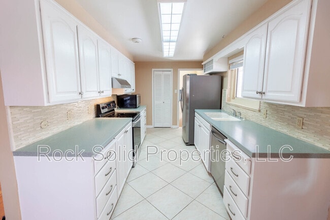 Building Photo - 3413 Luckie Rd