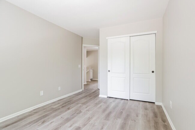 Building Photo - 19273 E Molly Ave