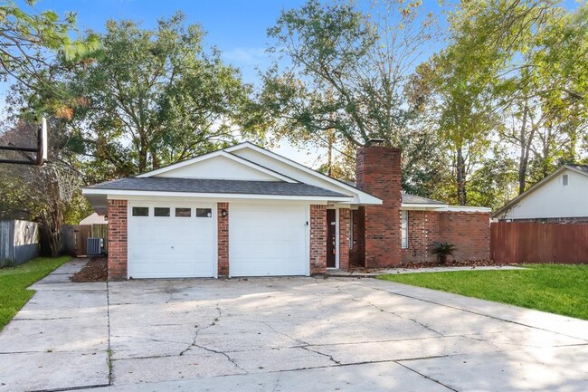 Building Photo - 10022 Sweet Gum Ln