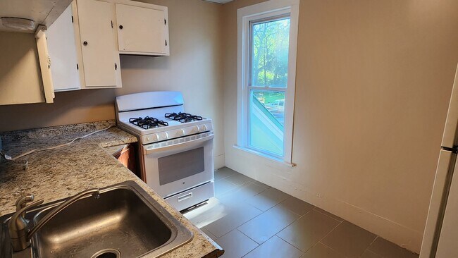 Building Photo - Two Family Duplex in Salamanca NY.