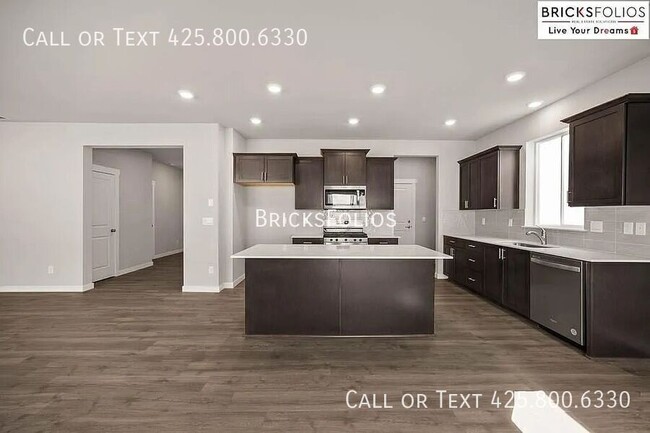 Building Photo - 6056 Addison Rd SW