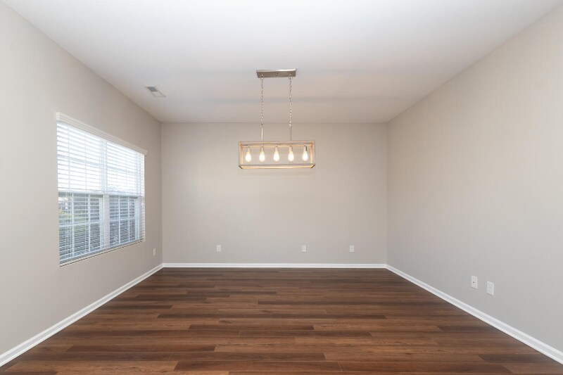 Building Photo - 1512 Sunflower Field Pl