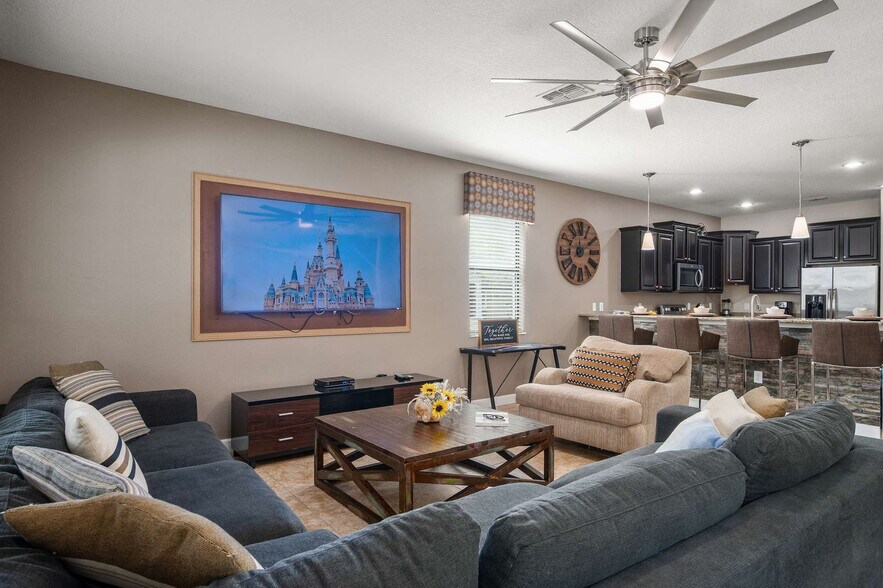 Building Photo - 1479 Moon Valley Dr