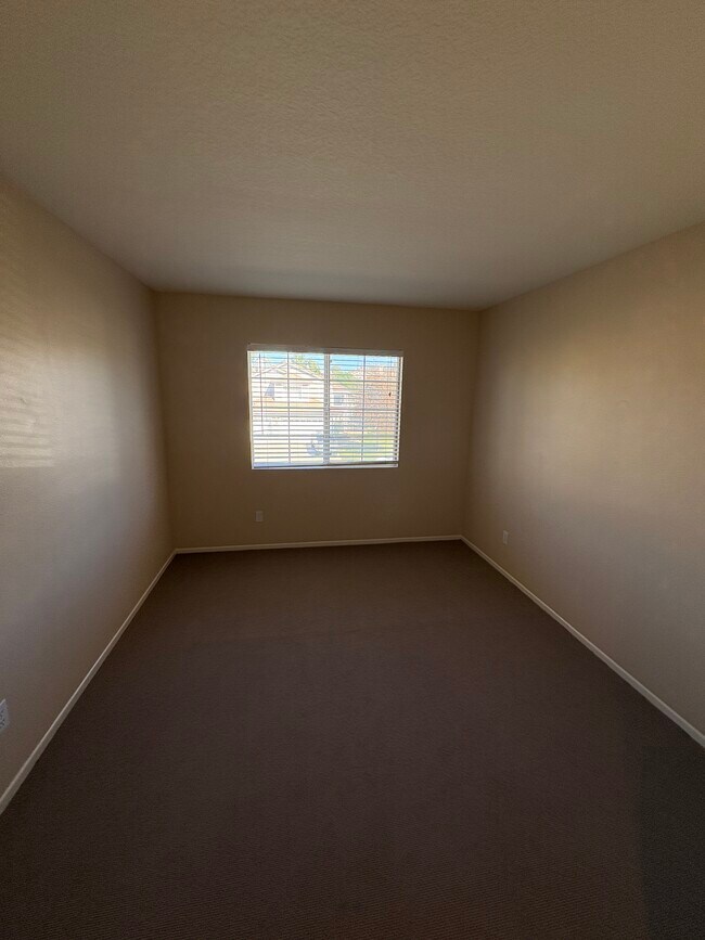 Building Photo - 31475 Sonoma Ln