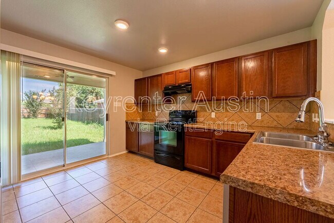 Building Photo - 13512 Lismore Ln